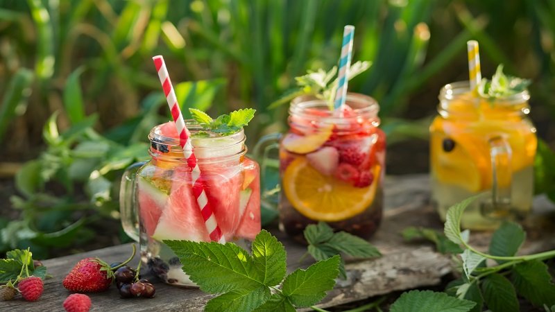 5 special drinks hydrate your body in summer.jpg